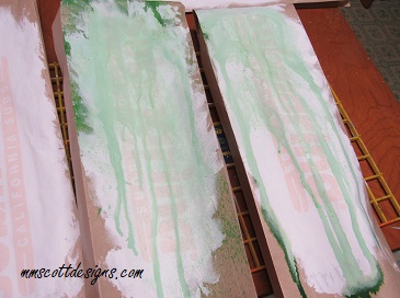 Holiday bags, Christmas décor, Christmas gifts, sponge painting, recycle, upcycle, easy crafts, crafts for kids, holiday décor, easy techniques, crafts, gift giving, craft projects, 