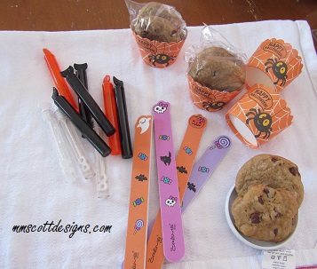 Halloween Treats, easy Halloween treat ideas,Blogger, Celebrations, Handmade, Creative lifestyle,baking,